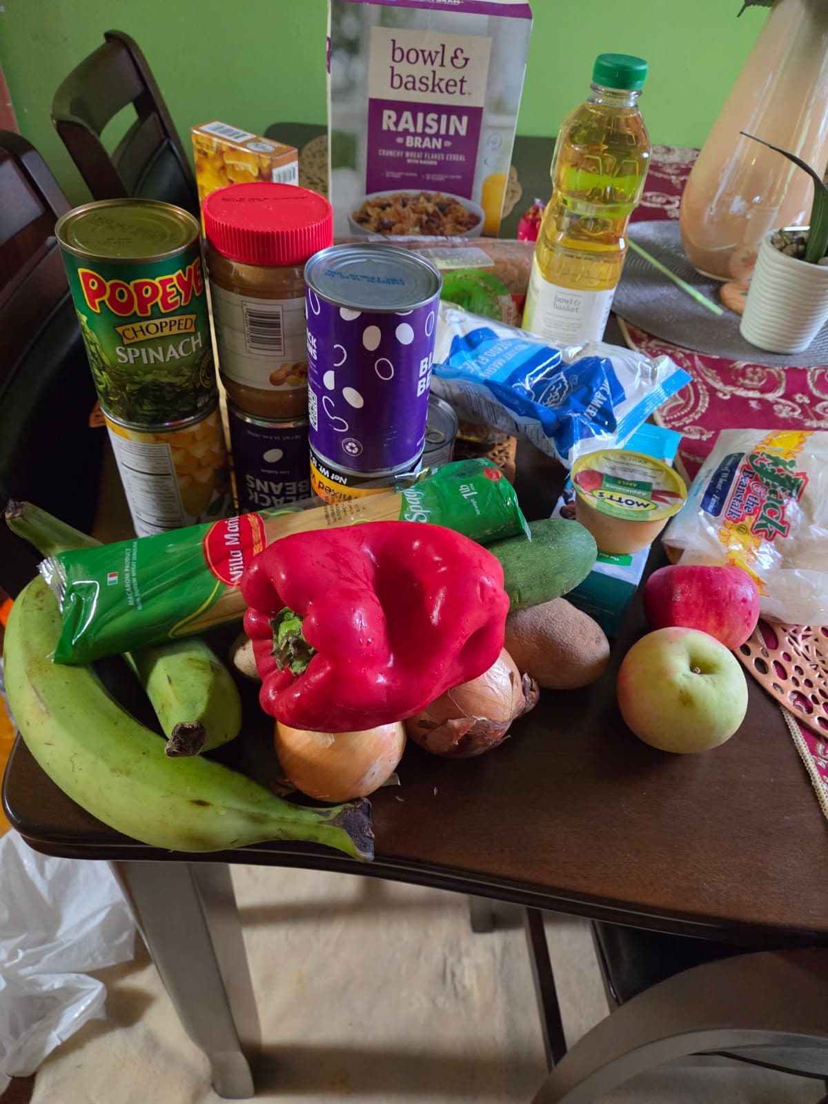 Feed item photo