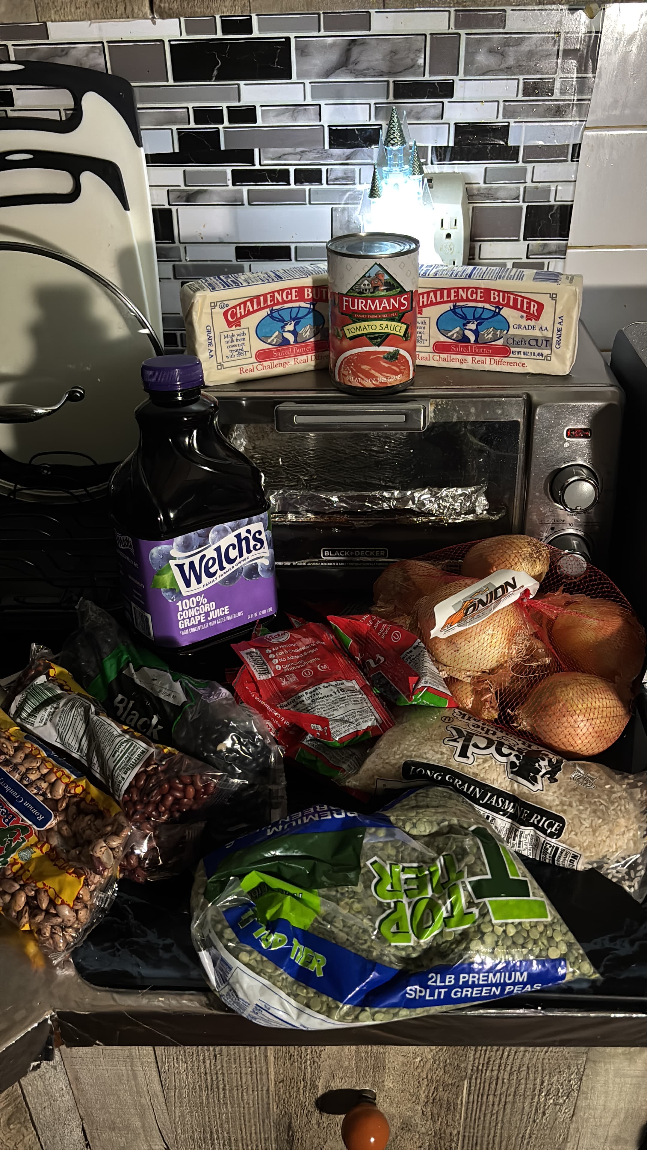 Feed item photo
