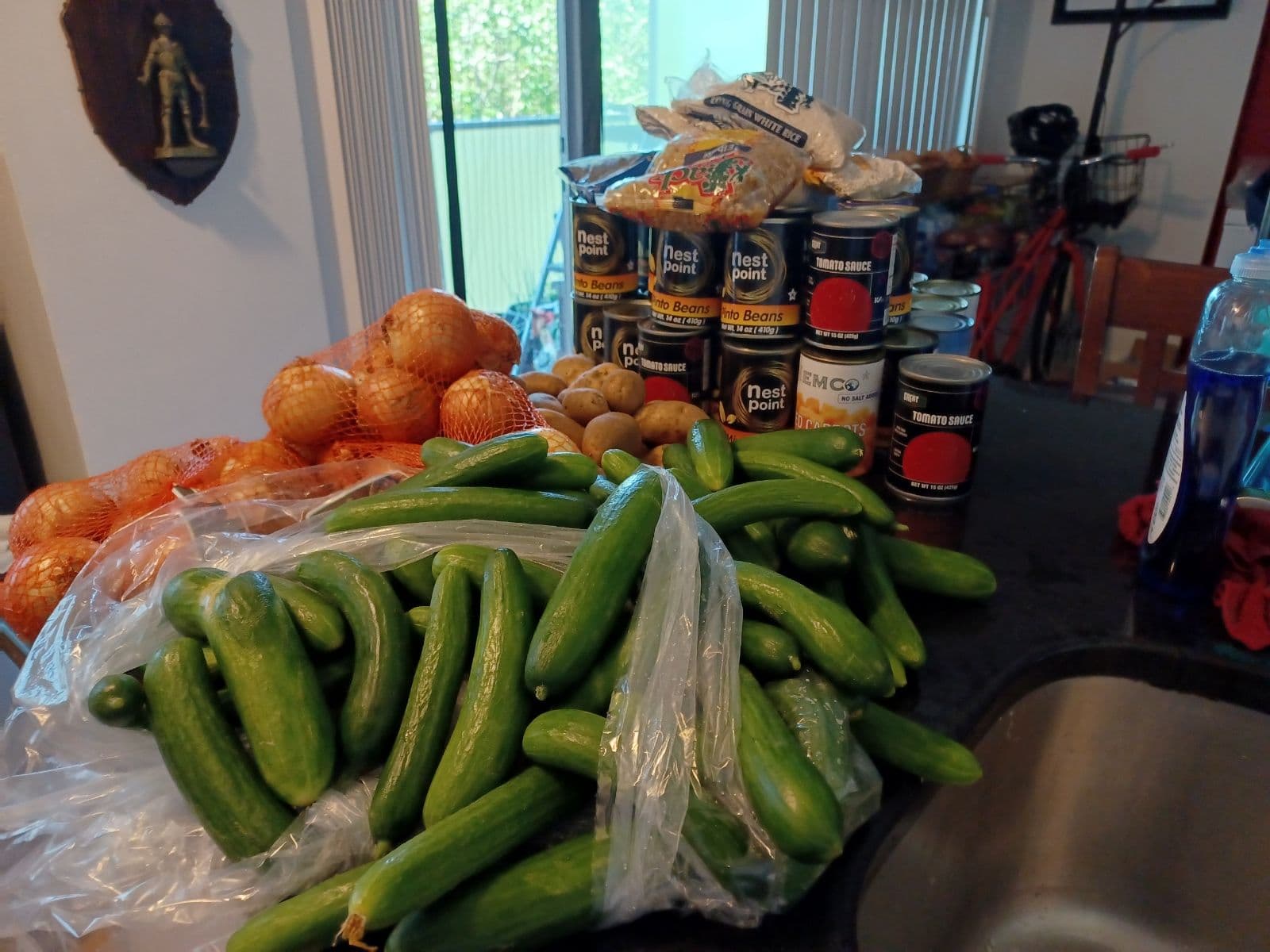 Feed item photo