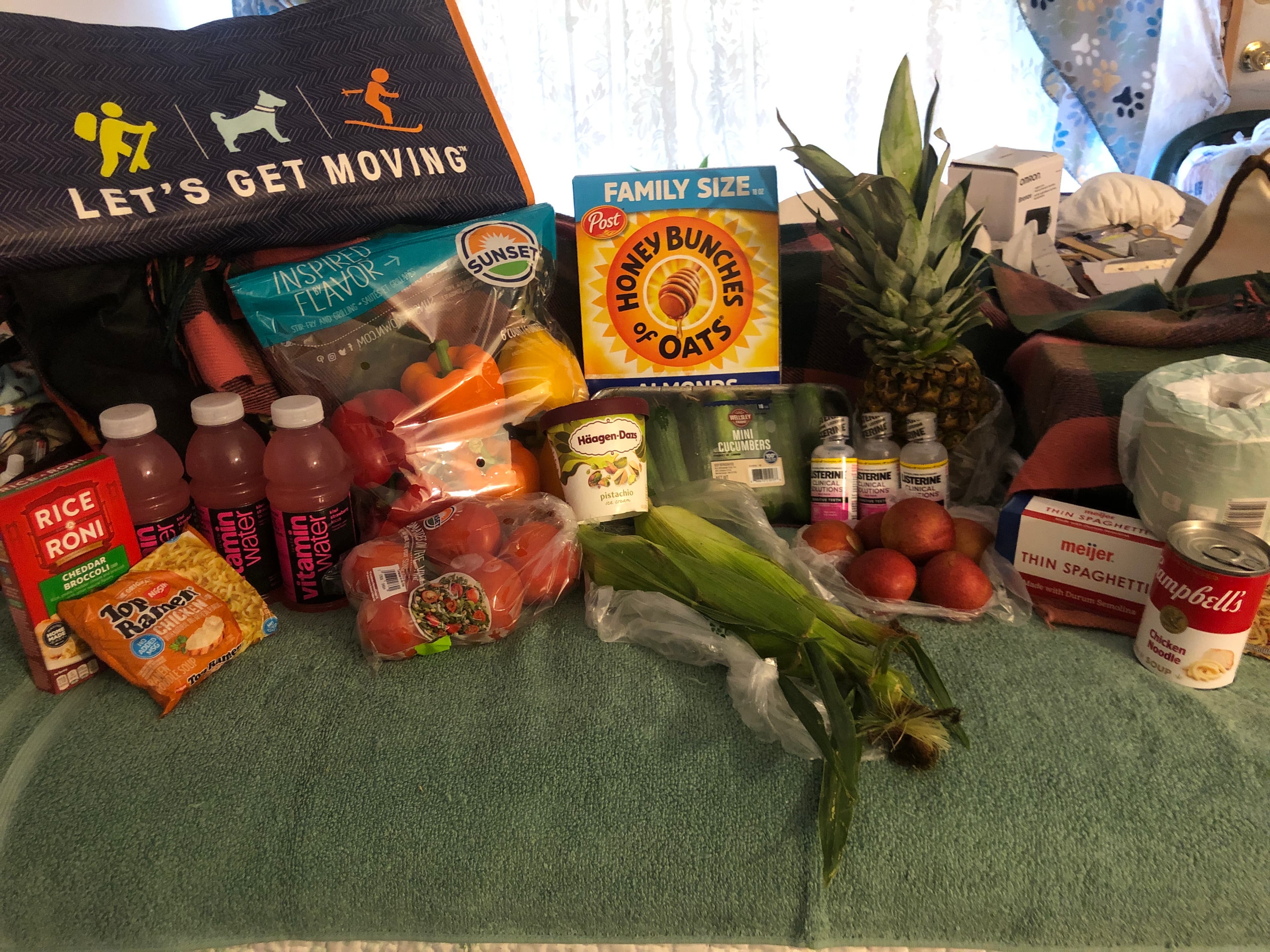 Feed item photo