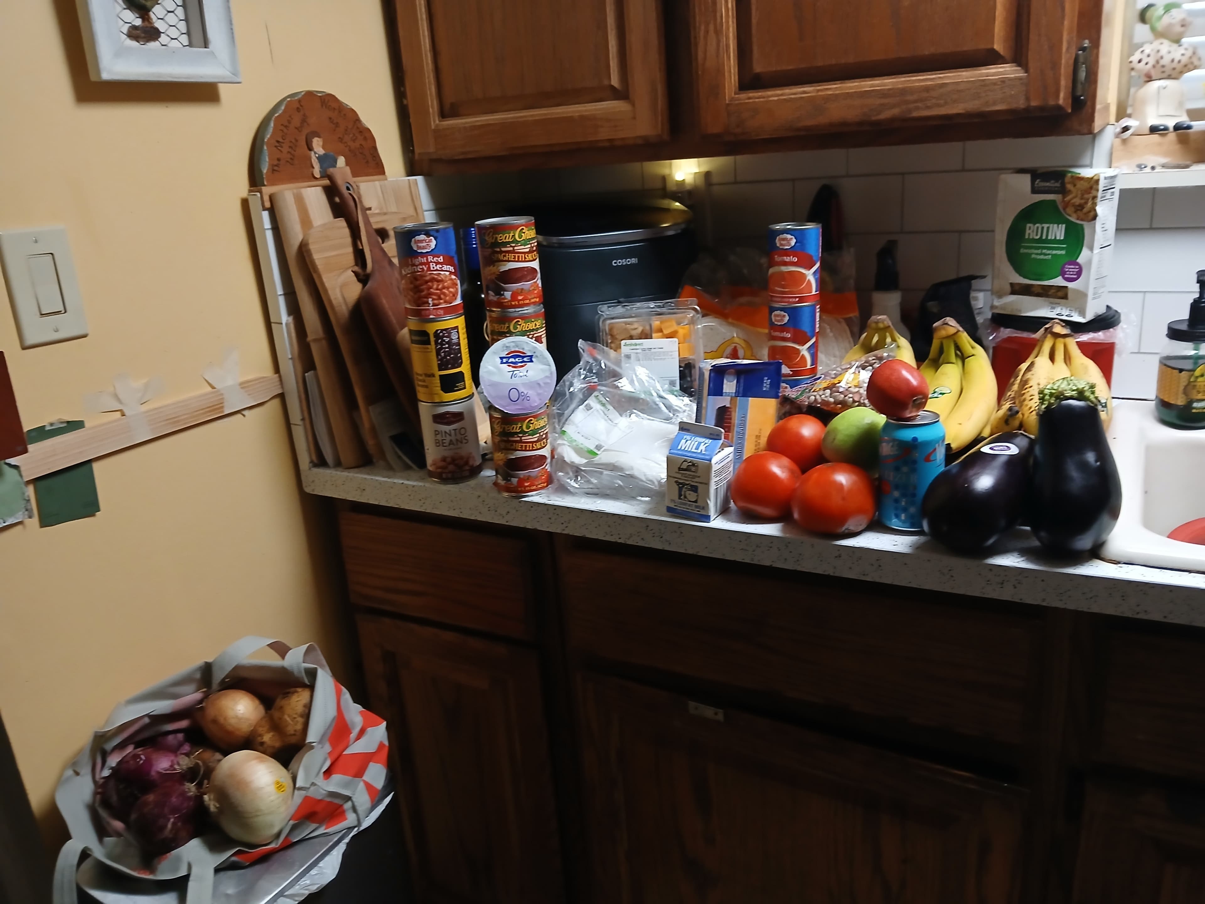 Feed item photo