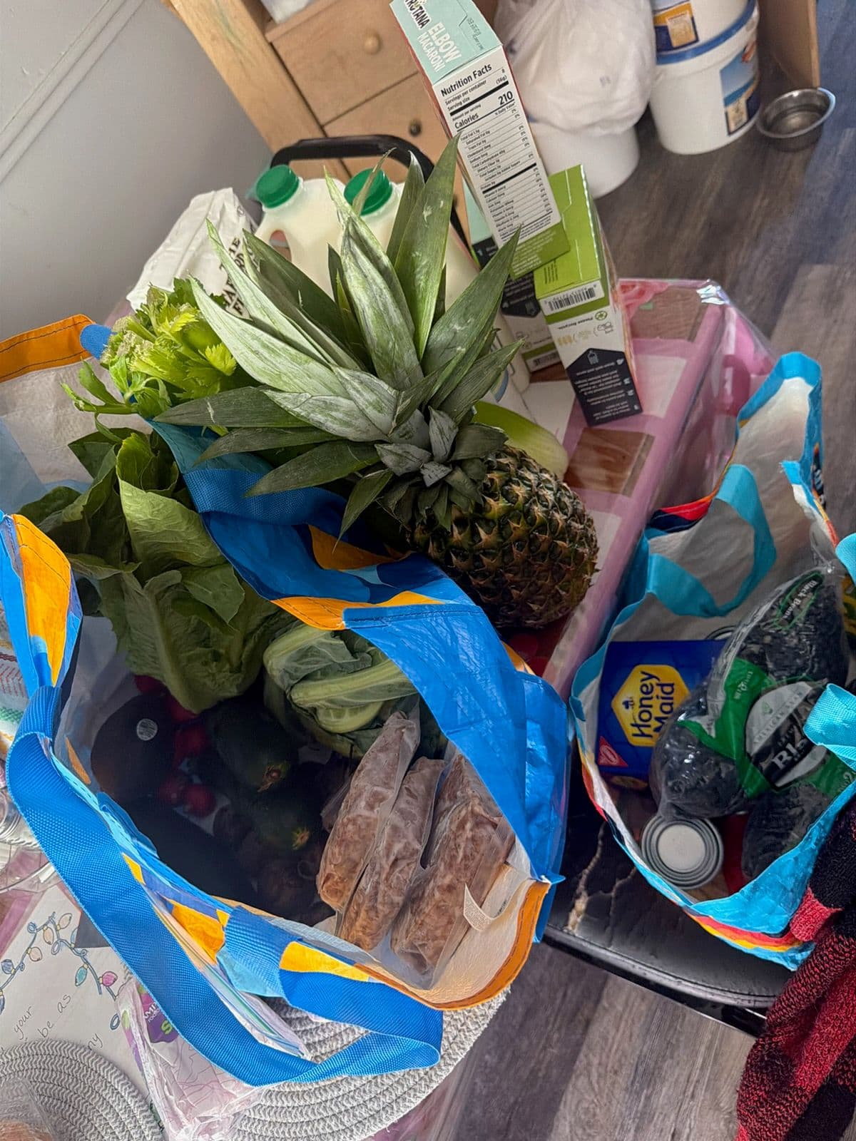 Feed item photo