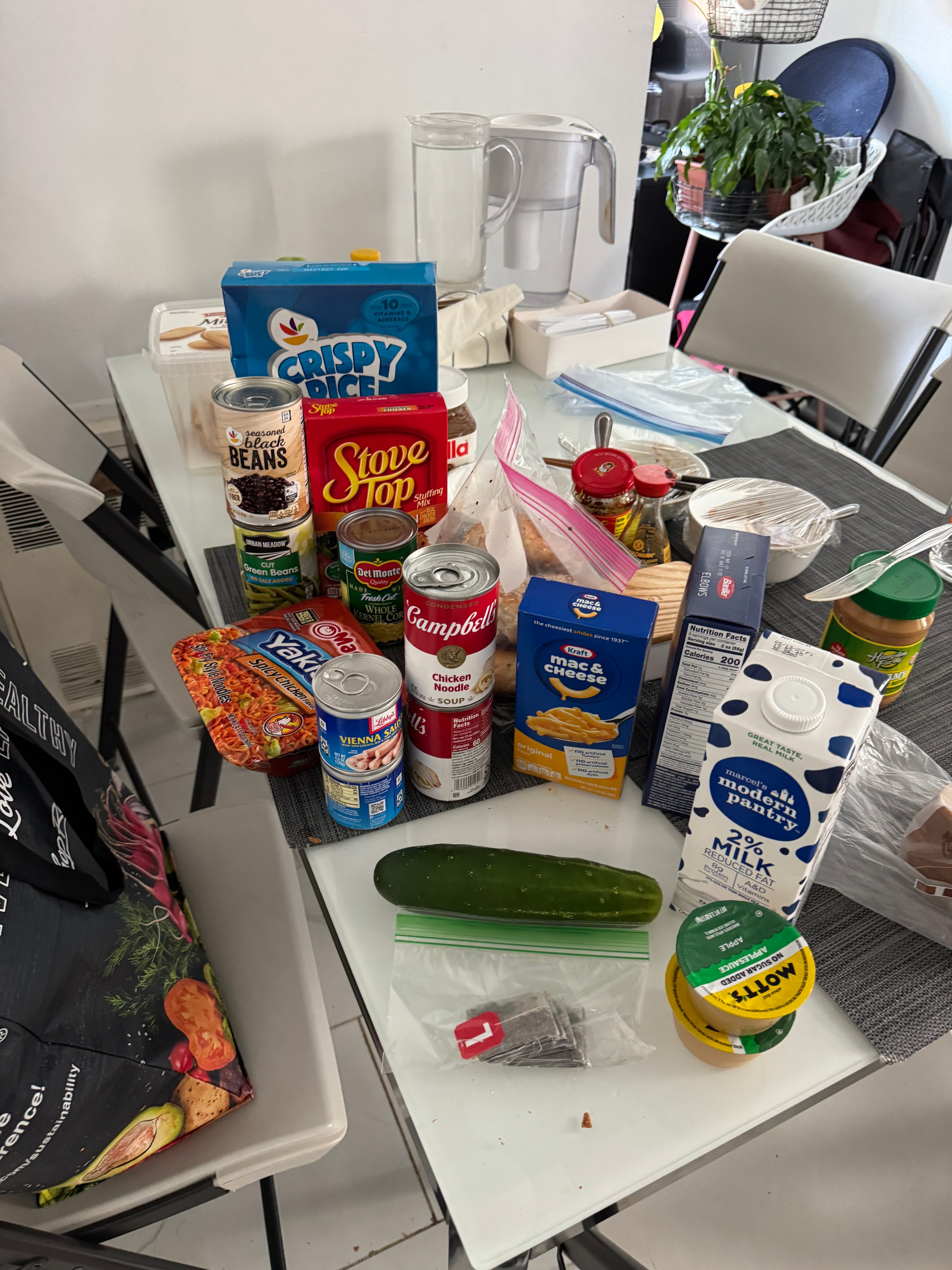 Feed item photo