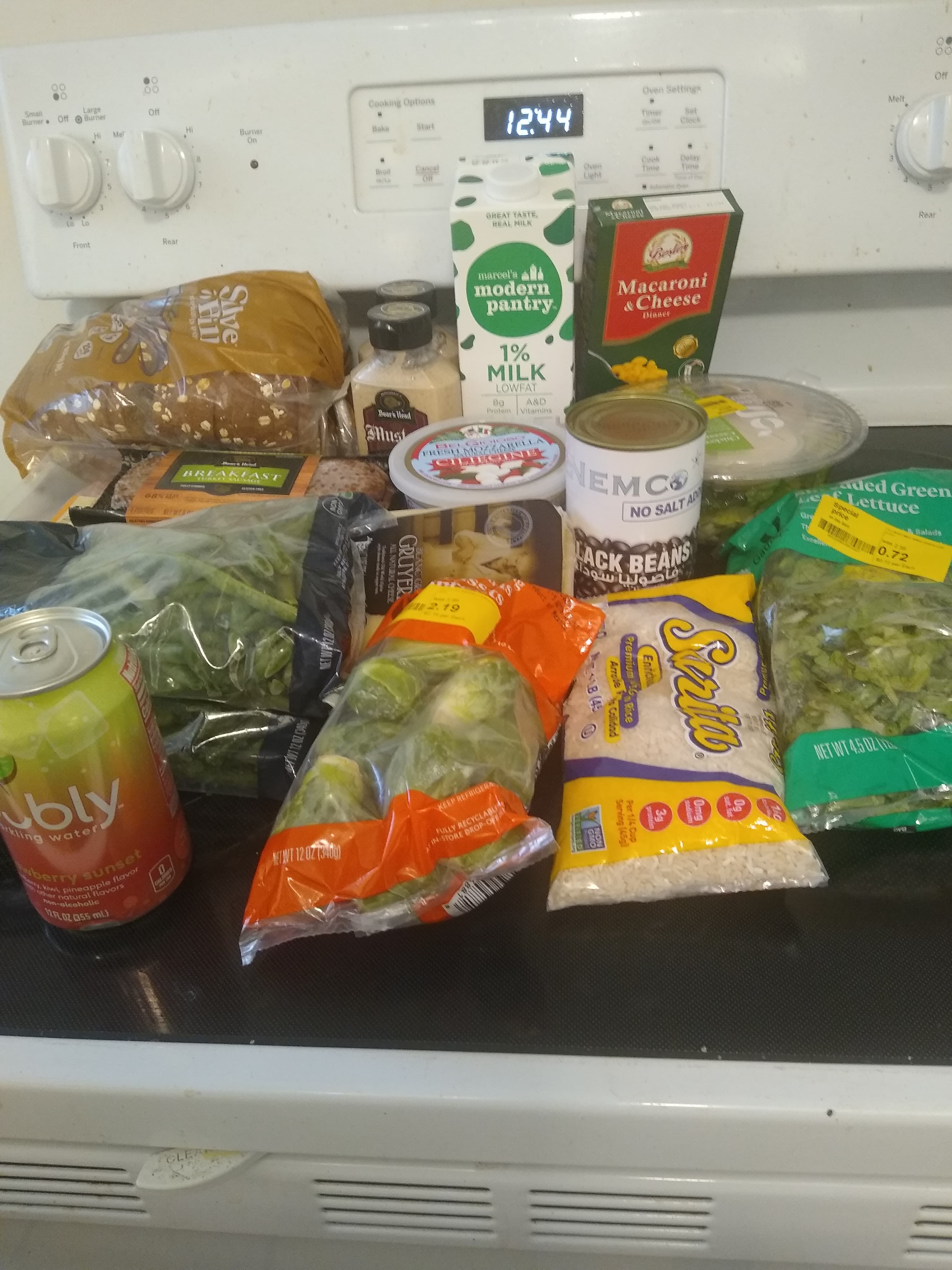 Feed item photo