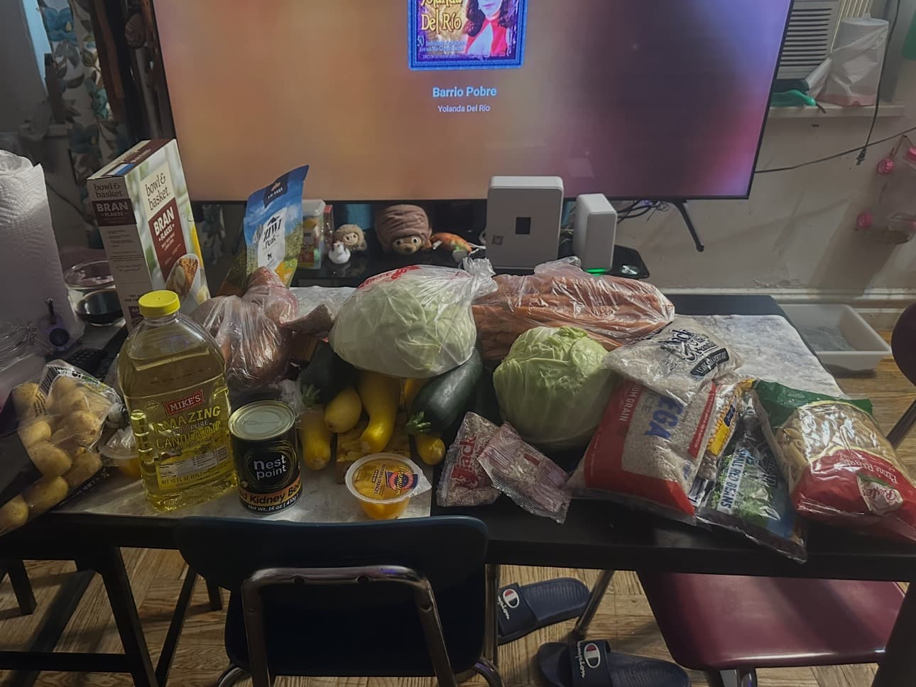 Feed item photo