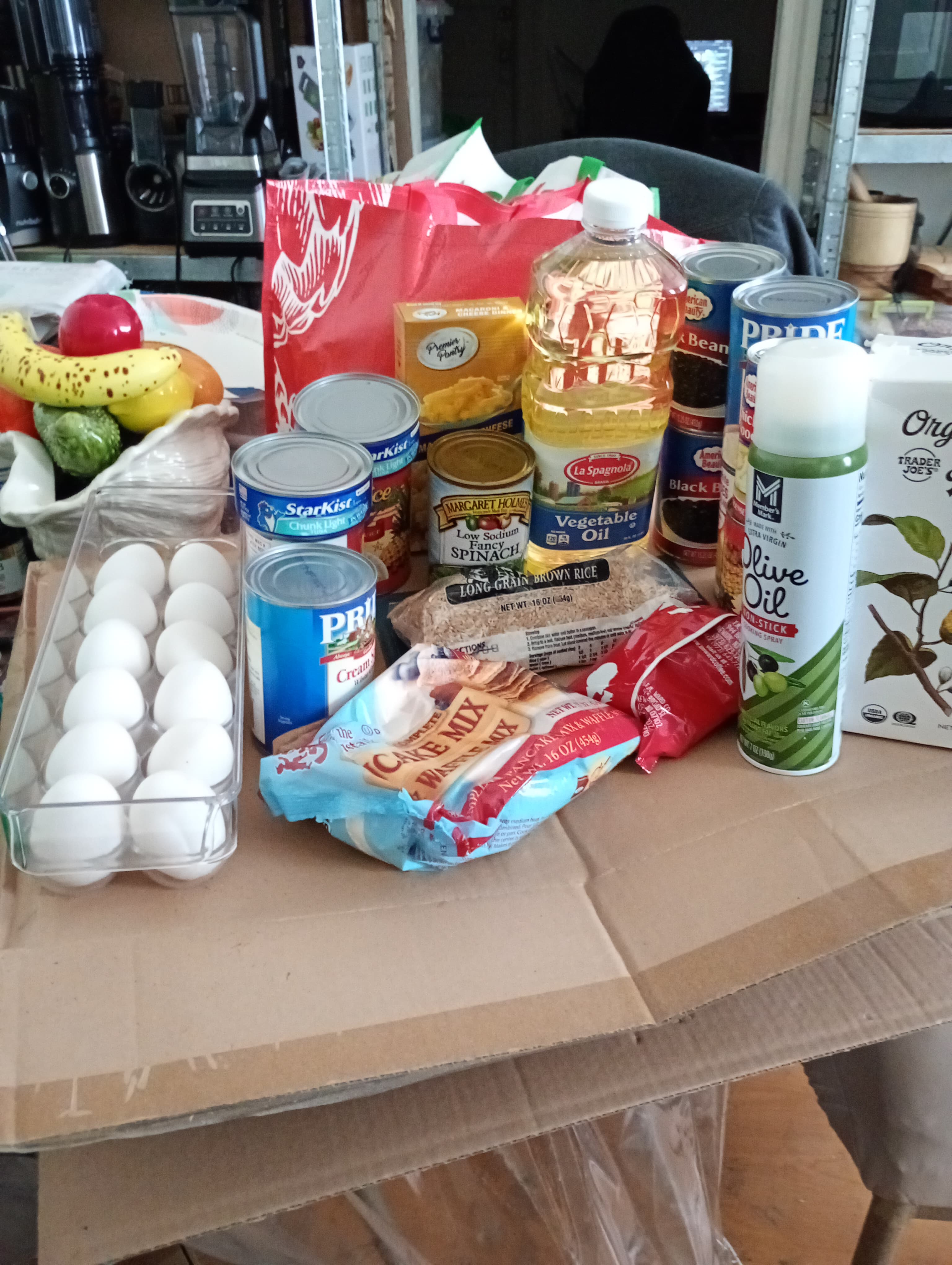 Feed item photo