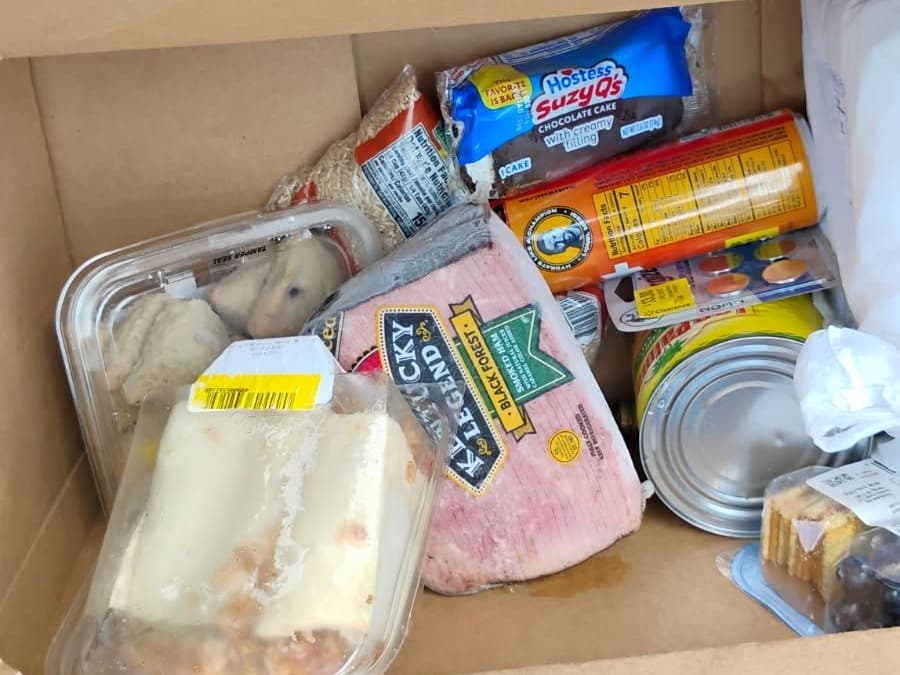 Feed item photo