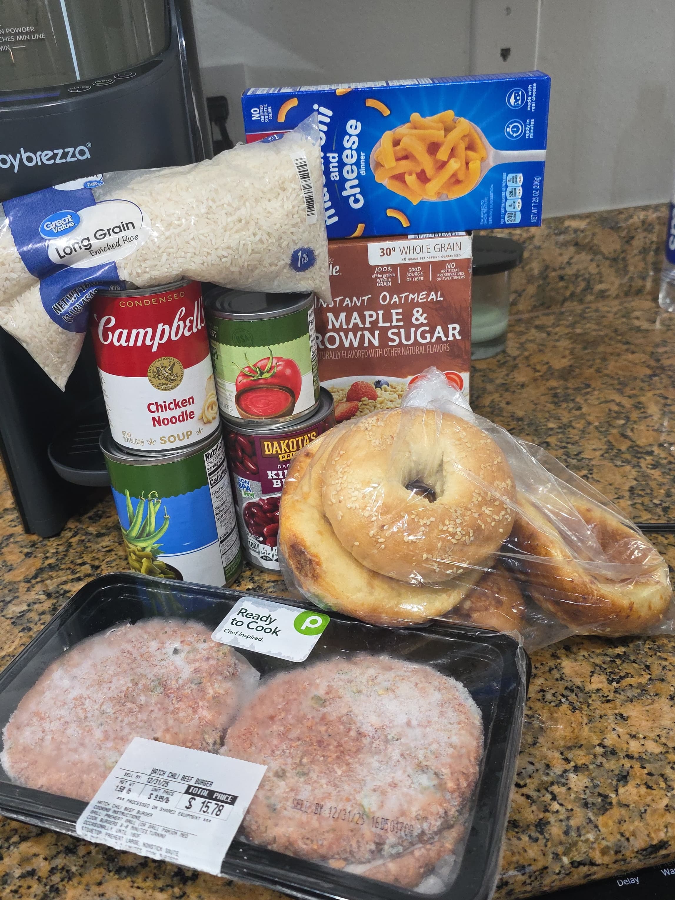 Feed item photo