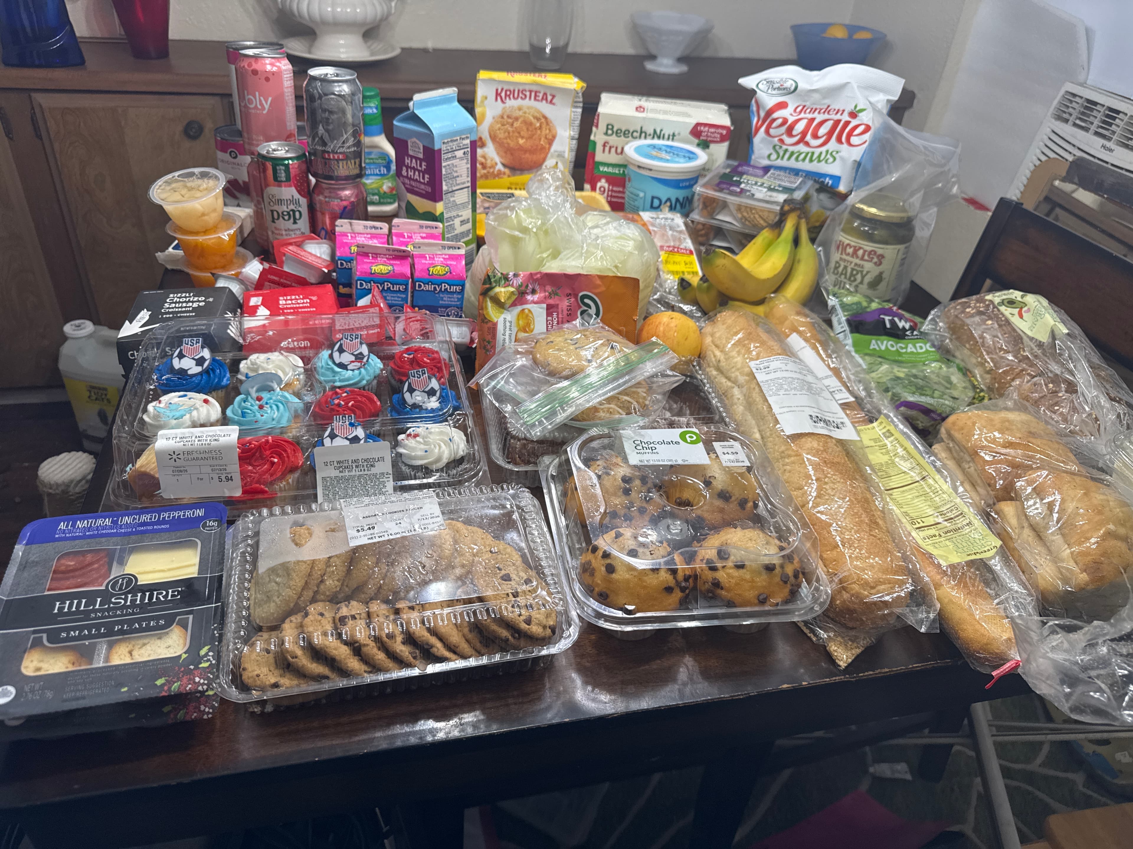 Feed item photo