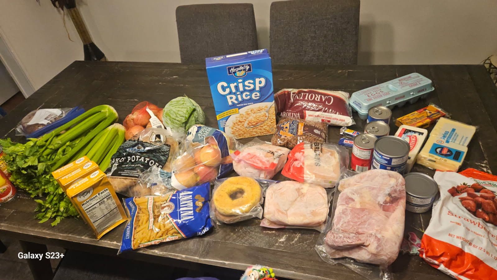 Feed item photo